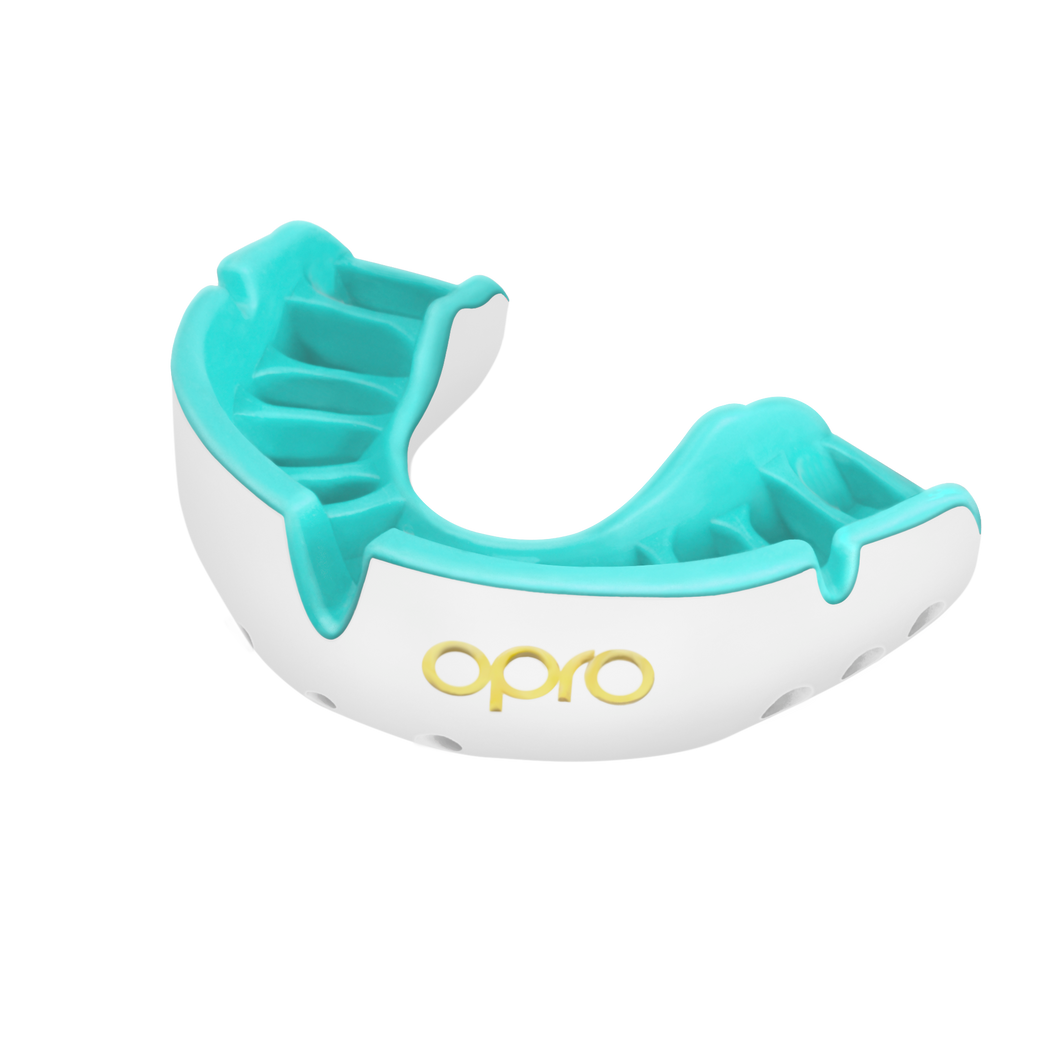 Opro gold mouthguard wht/mnt